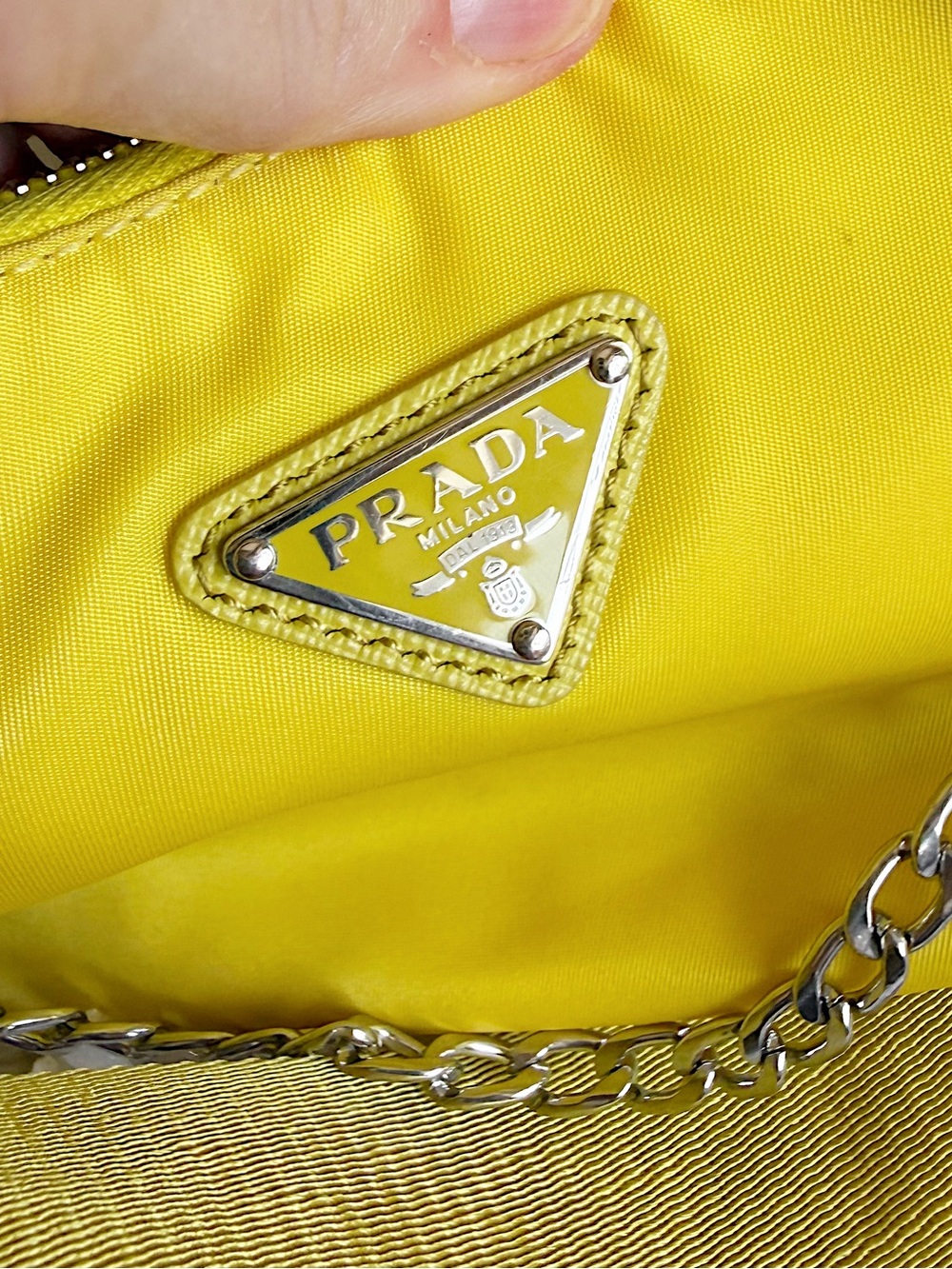 PRADA Re-Edition 2005 yellow Re-Nylon tessuto multi pochette crossbody bag - Picture 6 of 16